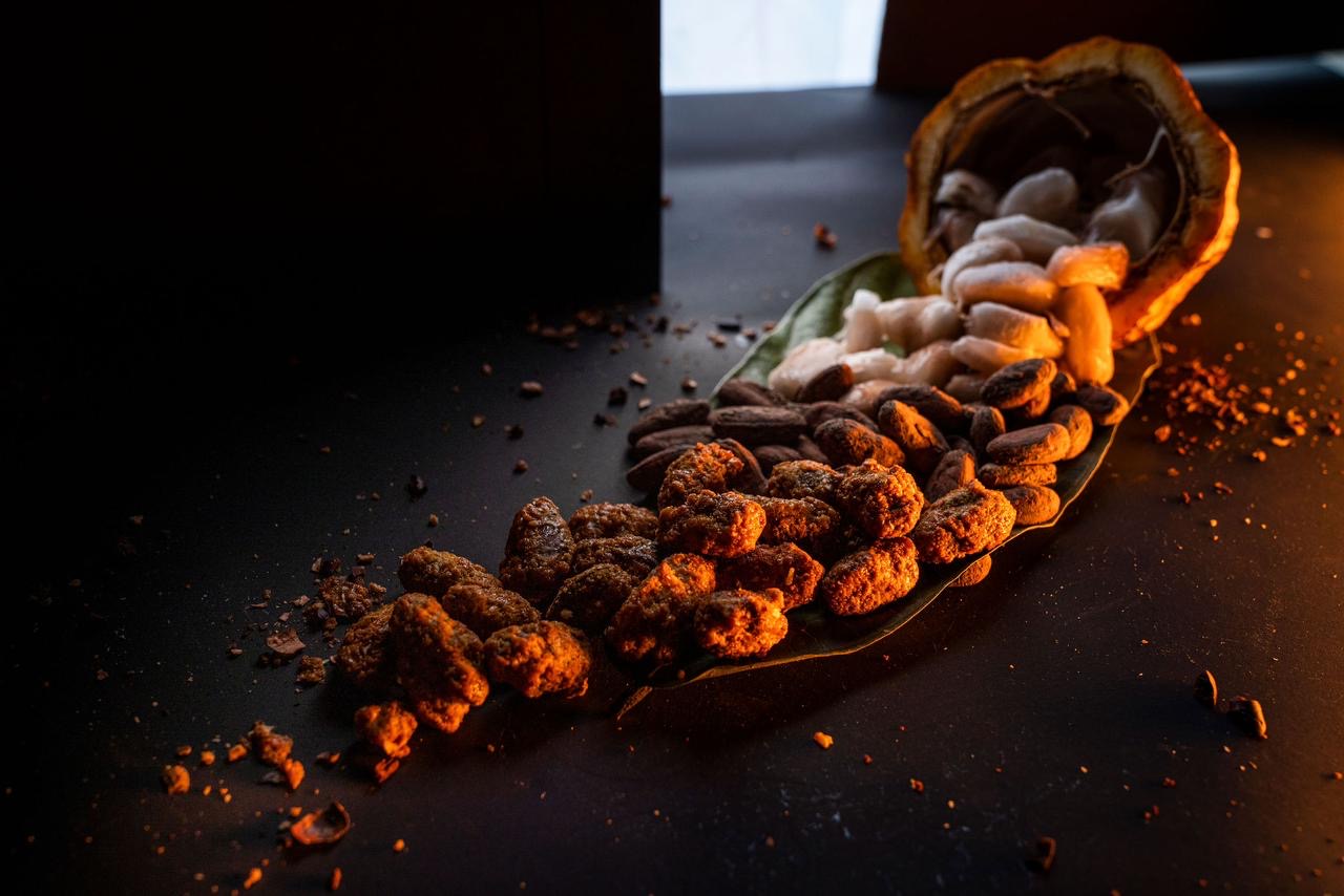 100 gr - Caramelized cacao beans 